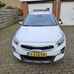 Nieuwe KIA voor Rijschool Goede Reis 04.jpeg